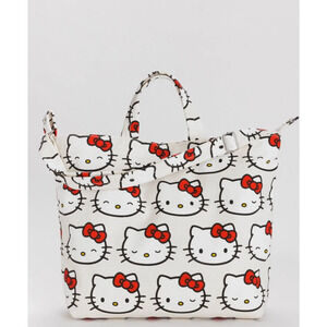 NWT Baggu Hello Kitty Sanrio White Canvas Horizontal Duck Crossbody Bag